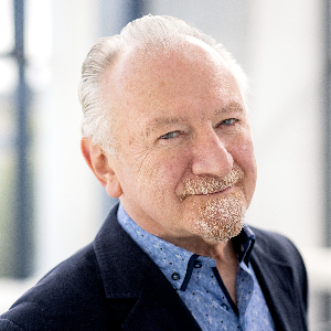 Profile photo of Dónal Lunny